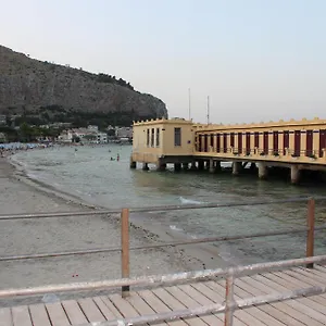 Appartamento Stazione, Palermo